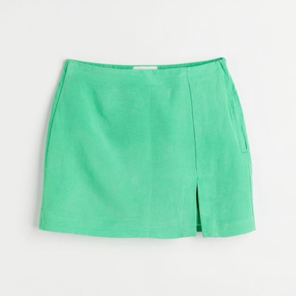 H&M Kelly Green Skirt